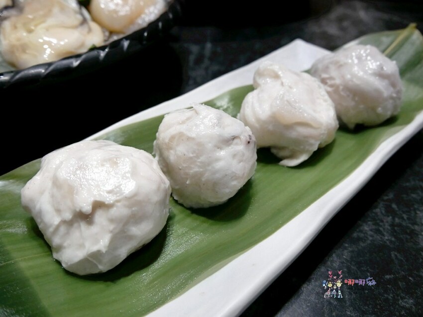 桃園南崁火鍋店進門先送一盤肉，還有自助吧免費吃到飽！壽喜牛飯豪好吃 | 哪哪麻