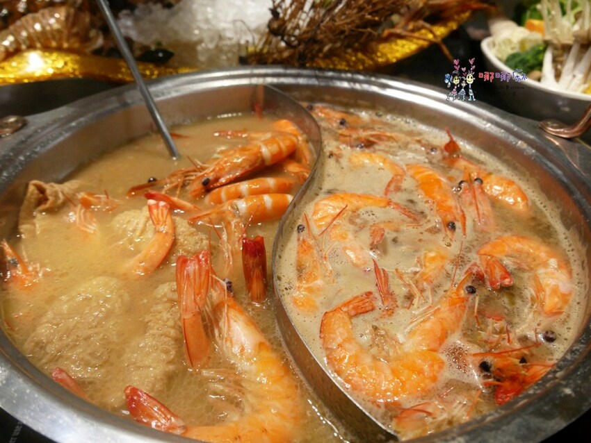 桃園南崁火鍋店進門先送一盤肉，還有自助吧免費吃到飽！壽喜牛飯豪好吃 | 哪哪麻