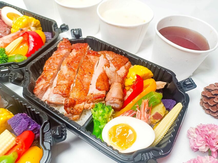 在家花少少的錢就可以吃得到冷藏牛搭配12種蔬菜補充滿滿的營養-鬥炙原味炙燒牛排(中和店)