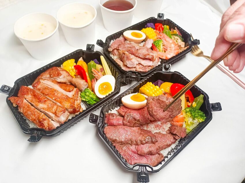 在家花少少的錢就可以吃得到冷藏牛搭配12種蔬菜補充滿滿的營養-鬥炙原味炙燒牛排(中和店)