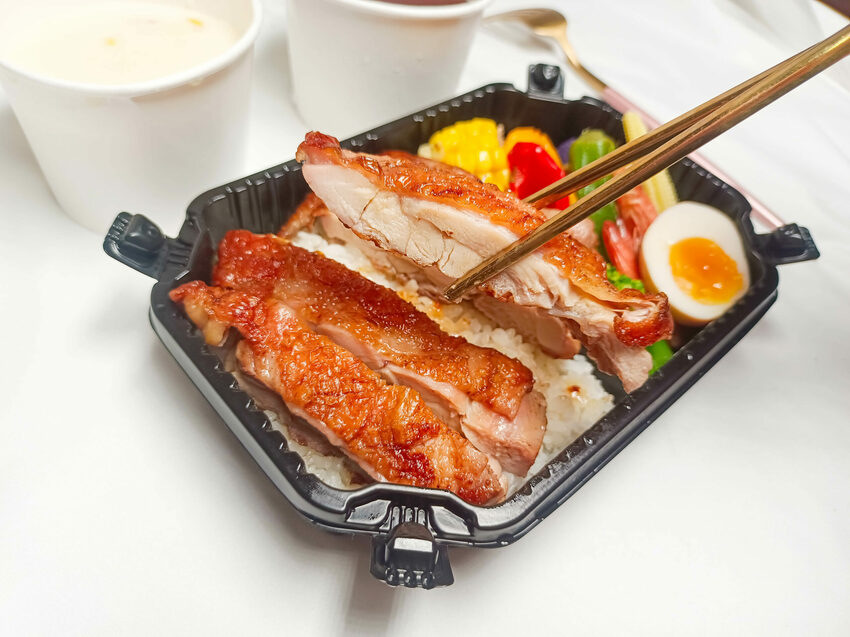 在家花少少的錢就可以吃得到冷藏牛搭配12種蔬菜補充滿滿的營養-鬥炙原味炙燒牛排(中和店)