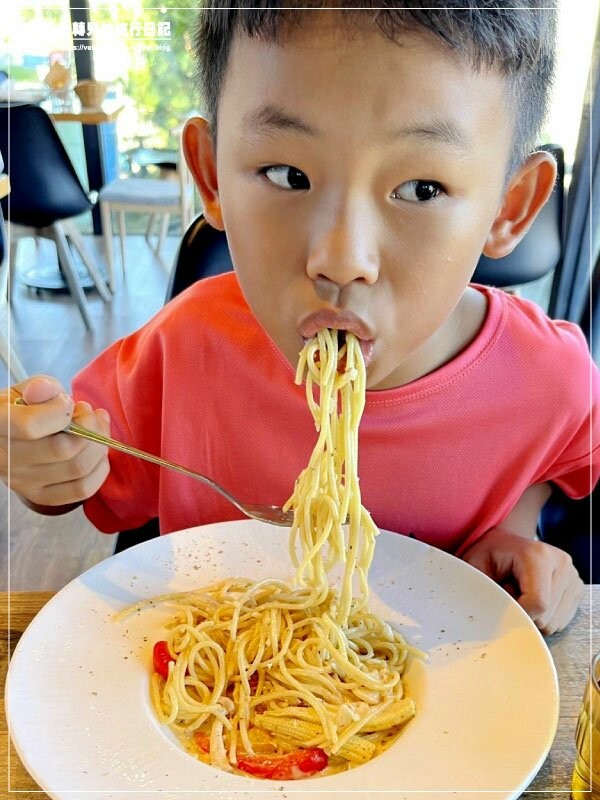 冬山咖啡廳推薦，老司G Tea&Coffee開箱，親子咖啡廳首選。