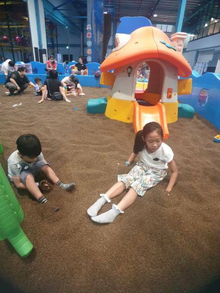 【嘉義|棒棒鯨奇樂園】全新開幕!位在嘉義太保,鄰近故宮南院,超大球池與刺激的90度溜滑梯! - 1個媽咪2個寶