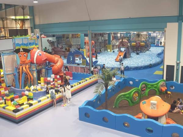 【嘉義|棒棒鯨奇樂園】全新開幕!位在嘉義太保,鄰近故宮南院,超大球池與刺激的90度溜滑梯! - 1個媽咪2個寶