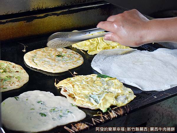 關西牛肉捲餅04-煎台.JPG