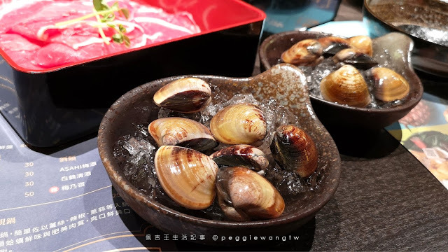 台北火鍋-富鼎鍋物-泡泡飯店_佩吉王生活記事 台北火鍋︱富鼎日式開運鍋物: 泡泡飯店新餐廳.石狩鍋.豆乳鍋.飲料吧喝到飽299元起.菜單︱大安區 忠孝敦化站