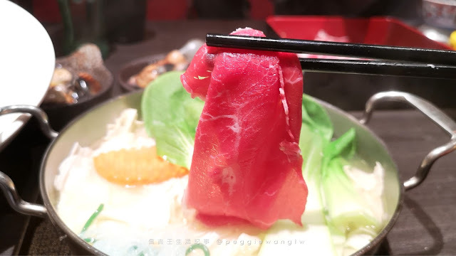 台北火鍋-富鼎鍋物-泡泡飯店_佩吉王生活記事 台北火鍋︱富鼎日式開運鍋物: 泡泡飯店新餐廳.石狩鍋.豆乳鍋.飲料吧喝到飽299元起.菜單︱大安區 忠孝敦化站