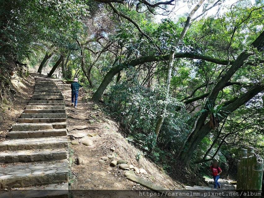 05 石階步道 (2).jpg