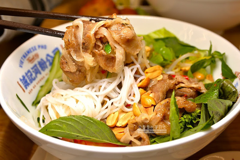 誠記越南麵食館 慶城街1號美食小吃,松山越式河粉