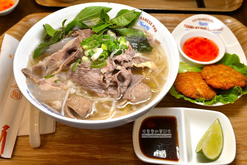 誠記越南麵食館 慶城街1號美食小吃,松山越式河粉