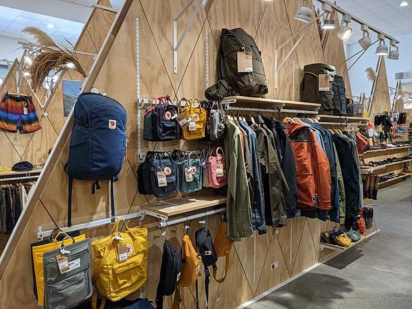 PXL_20210315_044016337.jpg PXL_20210315_044016337.jpg