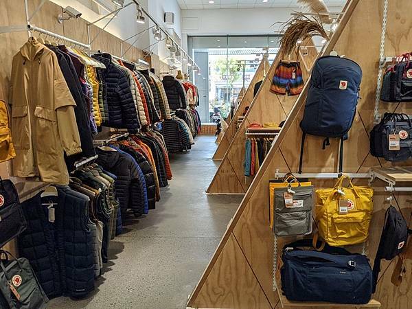 PXL_20210315_044010121.jpg PXL_20210315_044010121.jpg