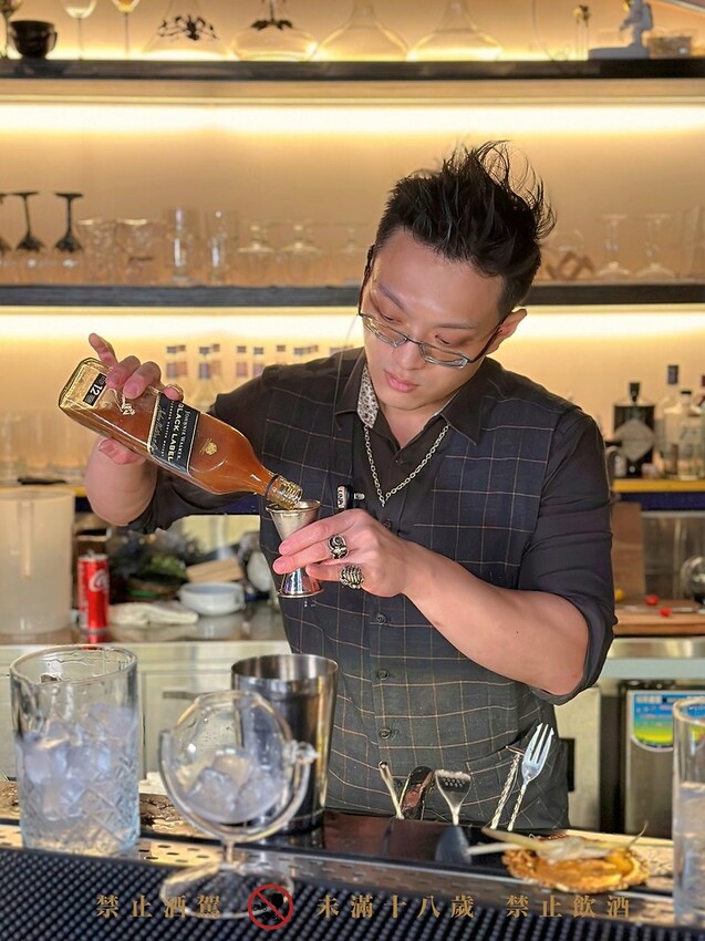 Luxy Vogue餐酒館菜單