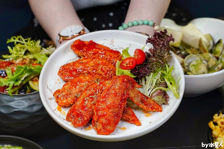 Luxy Vogue餐酒館菜單