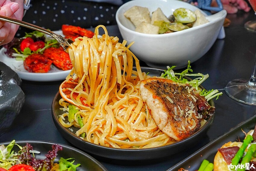 Luxy Vogue餐酒館菜單