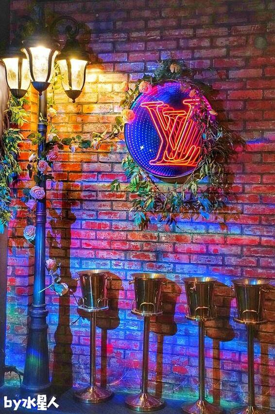 Luxy Vogue餐酒館菜單