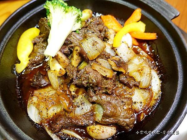 牛肉奶油燒-沙鹿聚亭軒 (4).jpg