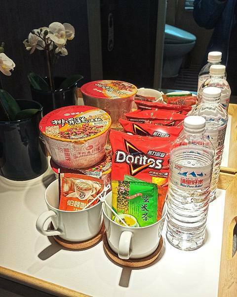 【台北住宿】優美飯店 YOMI Hotel，IKEA北歐風格住宿，想到IKEA住一晚，捷運雙連站住宿，台北平價住宿