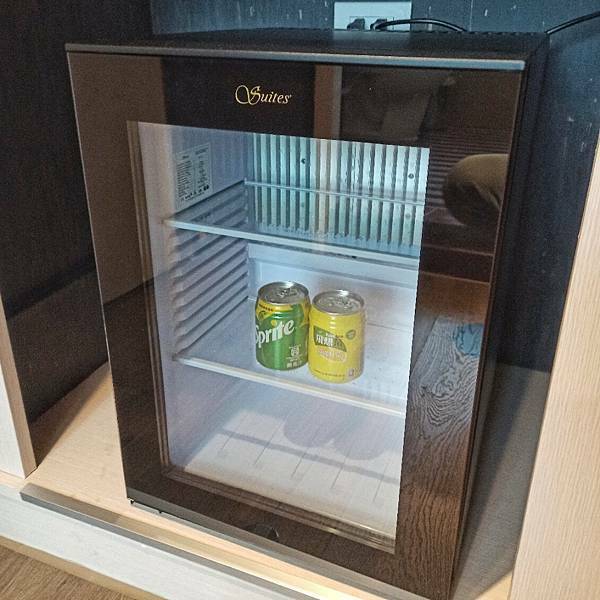 【台北住宿】優美飯店 YOMI Hotel，IKEA北歐風格住宿，想到IKEA住一晚，捷運雙連站住宿，台北平價住宿