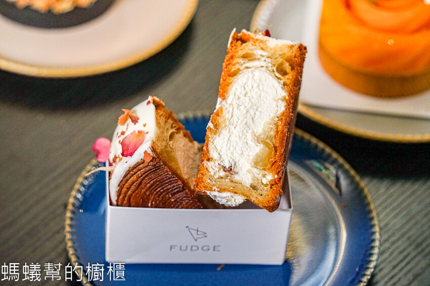 法奇FUDGE | 台中沙鹿法式甜點,新品紐約捲登場! - 螞蟻幫的櫥櫃