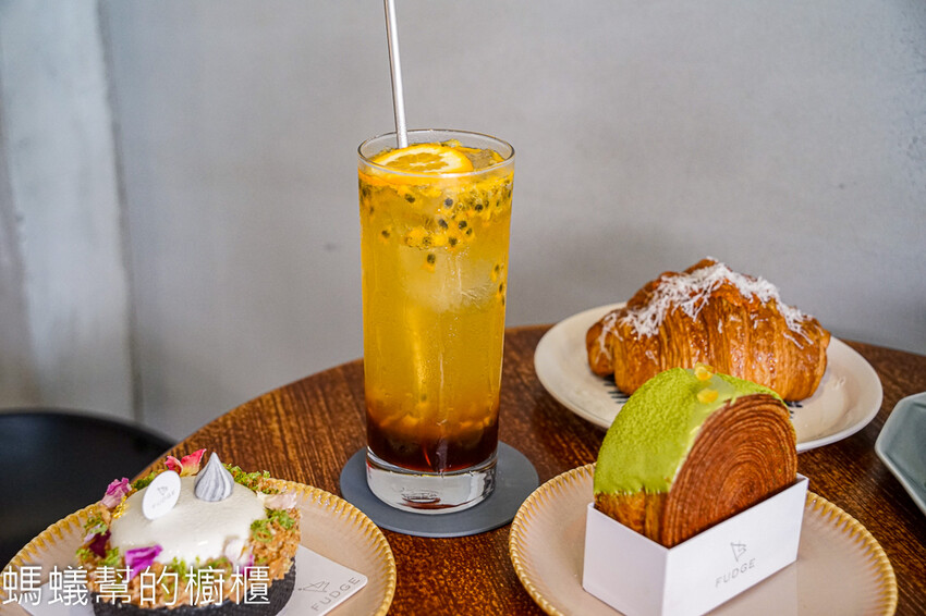 法奇FUDGE | 台中沙鹿法式甜點,新品紐約捲登場! - 螞蟻幫的櫥櫃