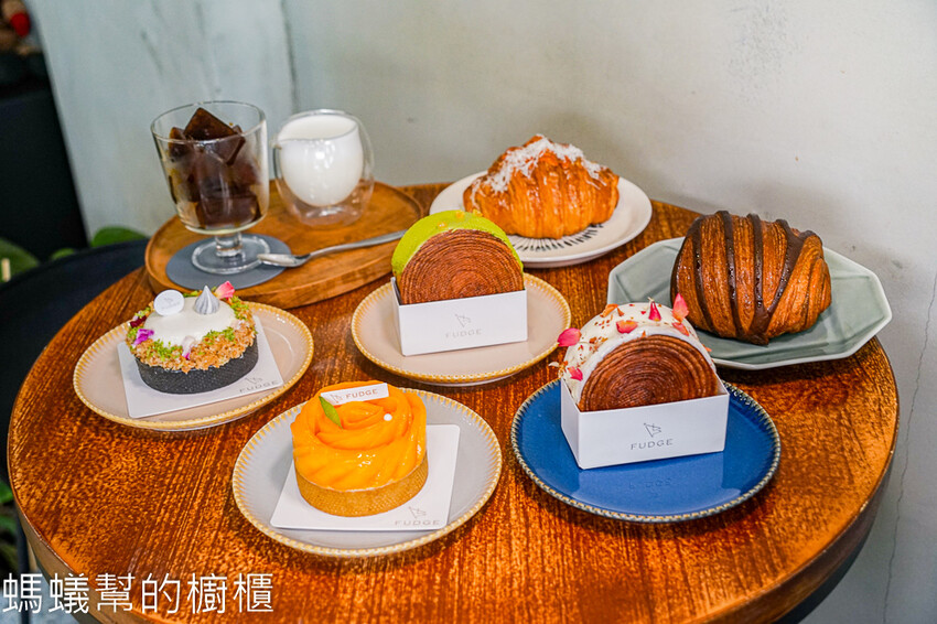 法奇FUDGE | 台中沙鹿法式甜點,新品紐約捲登場! - 螞蟻幫的櫥櫃