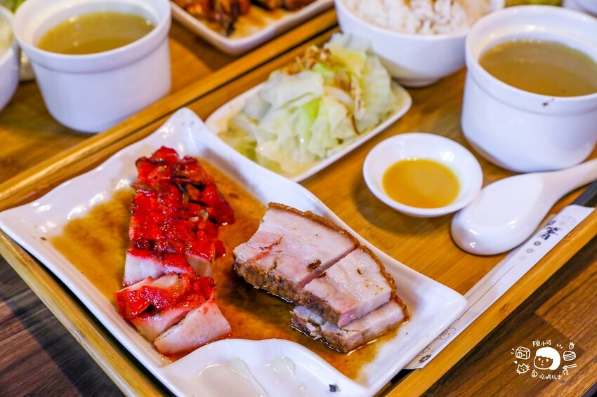 新北市永和區超推這間新北神好吃的入魂脆燒肉，內用套餐白飯、老火湯免費續！香港師傅開的燒臘店