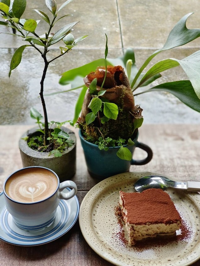 【台北.平溪】大華車站。與路咖啡寵物友善咖啡廳內有店狗。寧靜小鎮風光超悠閒午後時光