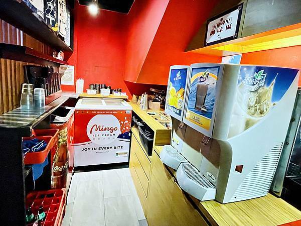 IMG_2904.JPG IMG_2904.JPG