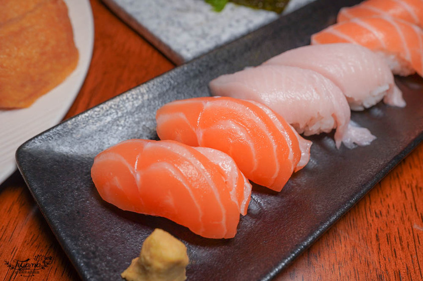 台南海鮮丼》風驛鮨味壽司丼飯專賣店,炙燒海鮮丼、炙燒握壽司,不吃生魚料理也OK~ @緹雅瑪 美食旅遊趣