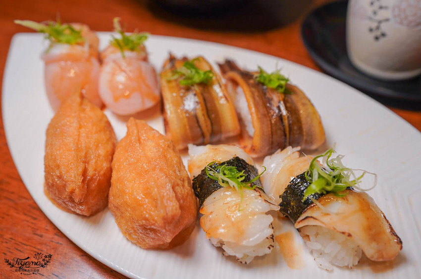 台南海鮮丼》風驛鮨味壽司丼飯專賣店,炙燒海鮮丼、炙燒握壽司,不吃生魚料理也OK~ @緹雅瑪 美食旅遊趣