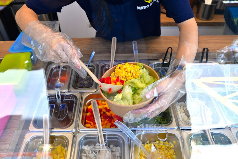 MABO POKE 夏威夷沙拉拌飯 板橋外送健康餐盒,輕食,健身低卡高蛋白外帶外送便當