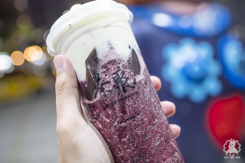 茶聚CHAGE汐止新昌店|新北汐止車站食記|新產品香片姍姍凍檸及踏雪尋莓冰沙,有特色好喝也很消暑,郵局旁離車站近又方便好停車 - 卡爾茗 C.L.M.