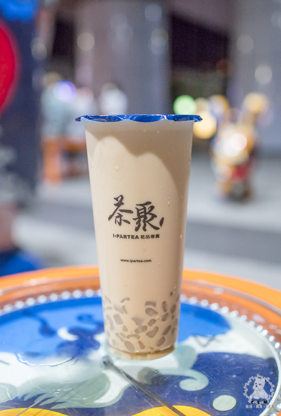 茶聚CHAGE汐止新昌店|新北汐止車站食記|新產品香片姍姍凍檸及踏雪尋莓冰沙,有特色好喝也很消暑,郵局旁離車站近又方便好停車 - 卡爾茗 C.L.M.