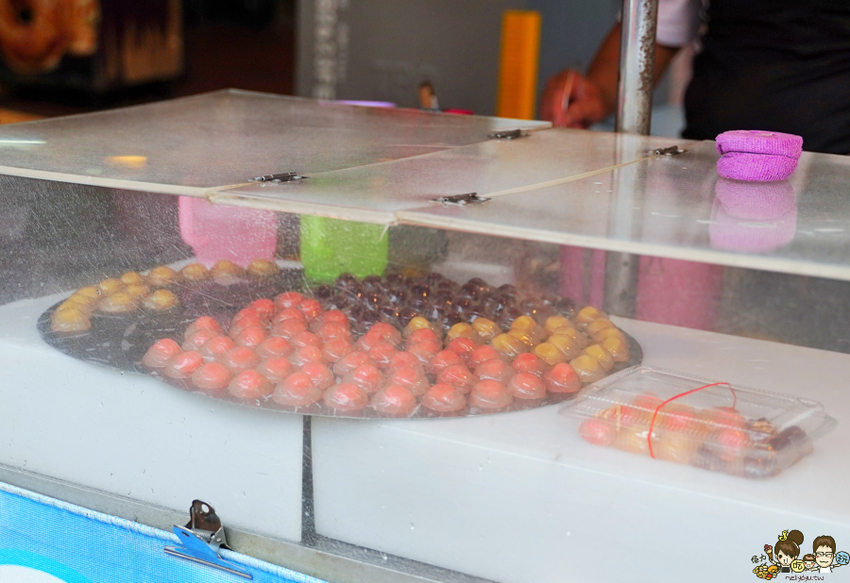 超過百坪最大廠的花鹿鹿玩具倉庫，上萬件商品、超過千樣免百元玩具生活雜貨 X 鹿港老街吃喝一把罩 - 跟著尼力吃喝玩樂＆親子生活