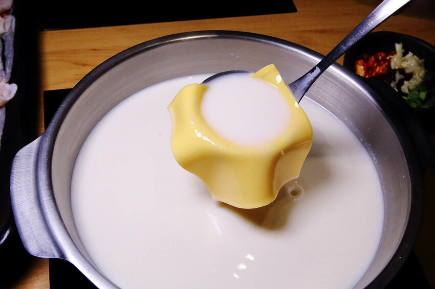 永和火鍋｜火鍋控必收藏！樂野鍋物，CP值超高的海陸雙人套餐超