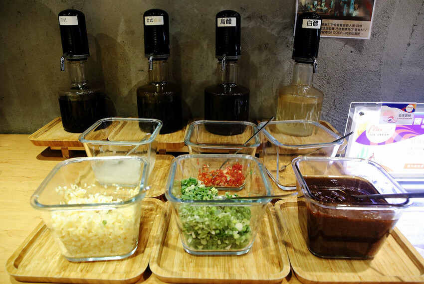 永和火鍋｜火鍋控必收藏！樂野鍋物，CP值超高的海陸雙人套餐超