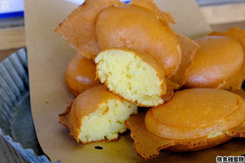 巨型雞蛋糕在這邊！挑食雞蛋糕蓬鬆軟綿有蜂蜜香，還有少見的提拉米蘇、藍莓乳酪口味！