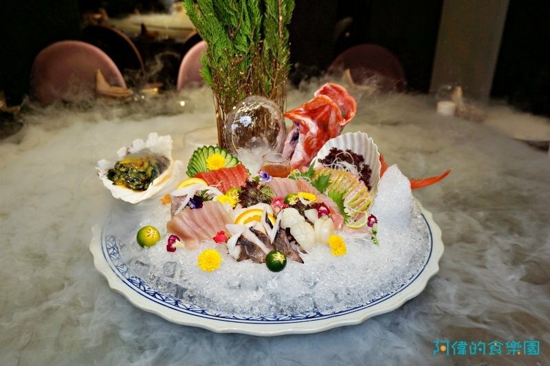 【忠孝復興】東方富御精緻料理-網評4.4星的豪華浮誇的精緻中菜,驚豔好吃、價格實惠,母親節全家宴請媽媽最適合!