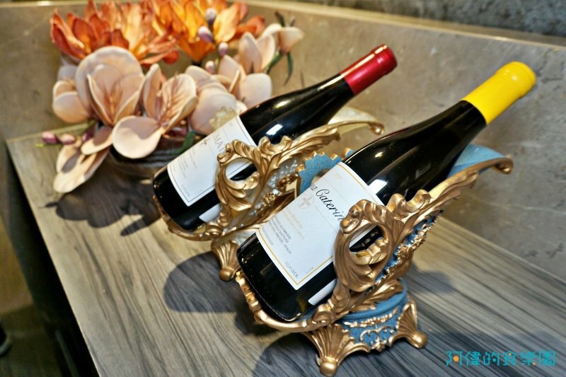 【忠孝復興】東方富御精緻料理-網評4.4星的豪華浮誇的精緻中菜,驚豔好吃、價格實惠,母親節全家宴請媽媽最適合!