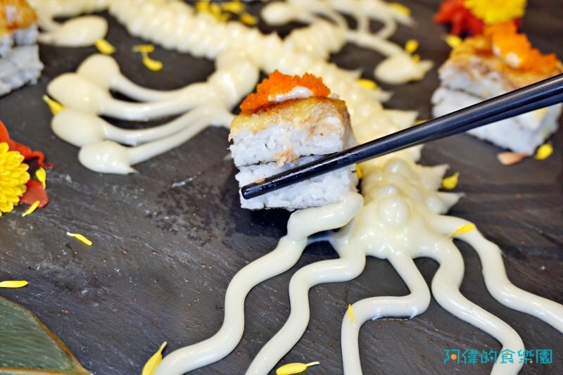 【忠孝復興】東方富御精緻料理-網評4.4星的豪華浮誇的精緻中菜,驚豔好吃、價格實惠,母親節全家宴請媽媽最適合!