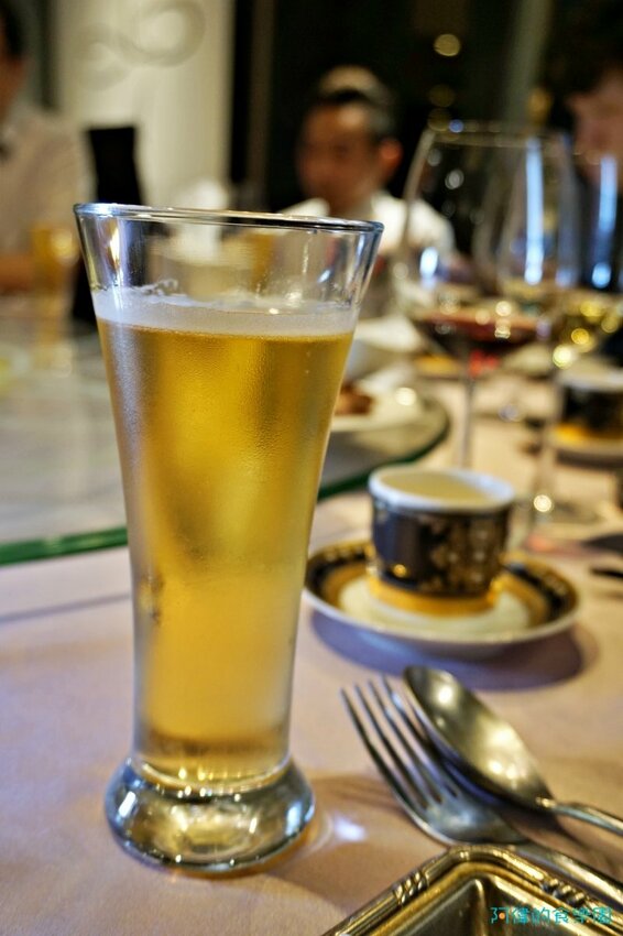 【忠孝復興】東方富御精緻料理-網評4.4星的豪華浮誇的精緻中菜,驚豔好吃、價格實惠,母親節全家宴請媽媽最適合!