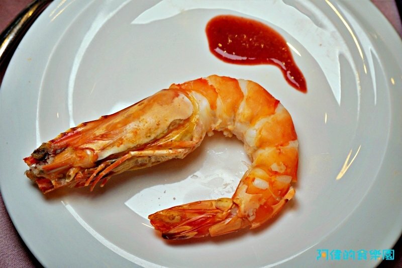 【忠孝復興】東方富御精緻料理-網評4.4星的豪華浮誇的精緻中菜,驚豔好吃、價格實惠,母親節全家宴請媽媽最適合!