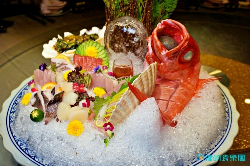 【忠孝復興】東方富御精緻料理-網評4.4星的豪華浮誇的精緻中菜,驚豔好吃、價格實惠,母親節全家宴請媽媽最適合!