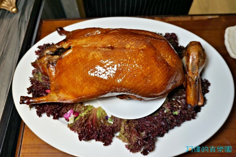 【忠孝復興】東方富御精緻料理-網評4.4星的豪華浮誇的精緻中菜,驚豔好吃、價格實惠,母親節全家宴請媽媽最適合!