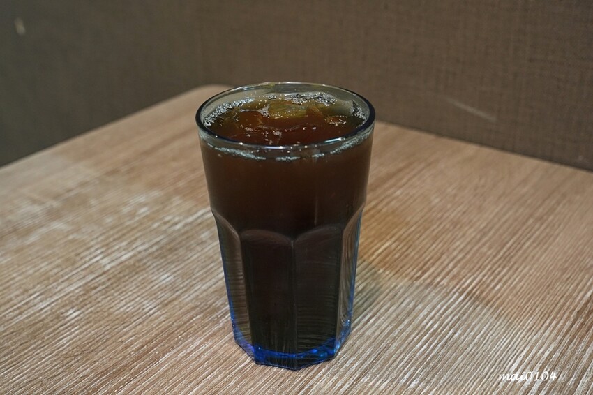 板橋美食｜小吉咖哩板橋文化店～免費加飯加麵加醬吃到飽，打卡按讚還免費加起司，還嚐的到雙醬咖哩，炸物、