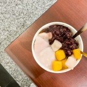 布丁冰沙加布丁 銀波布丁，台南中正門市，團購宅配台南知名伴手禮