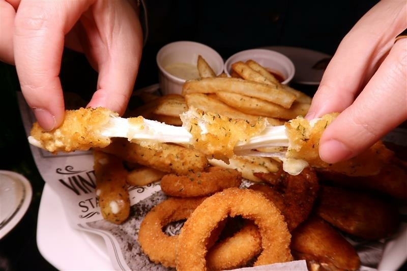 天母餐酒館 IcoNiq bistro 慶生 包廂 唱歌 087.jpg