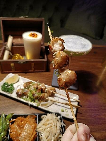 台北美食推薦-【AQUA Lounge酒吧】-串燒創意美食/ 台北美食推薦-【AQUA Lounge酒吧】-串燒創意美食/
