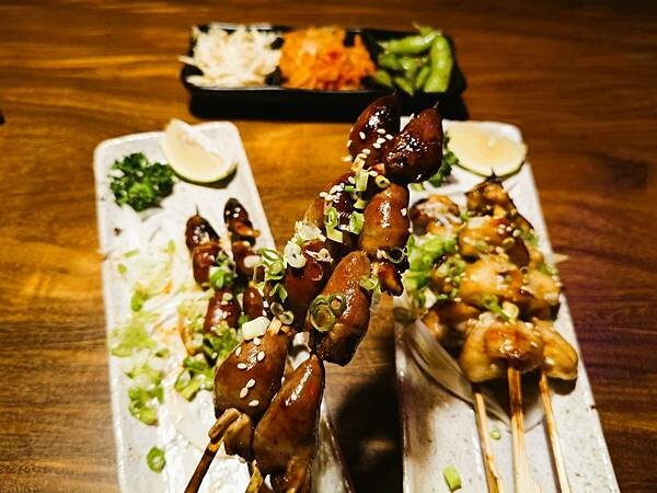 台北美食推薦-【AQUA Lounge酒吧】-串燒創意美食/ 台北美食推薦-【AQUA Lounge酒吧】-串燒創意美食/